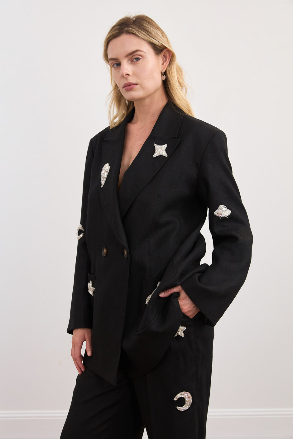 Hand-embroidered suit jacket