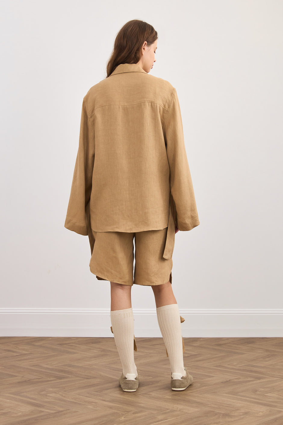 Linen wide-leg shorts