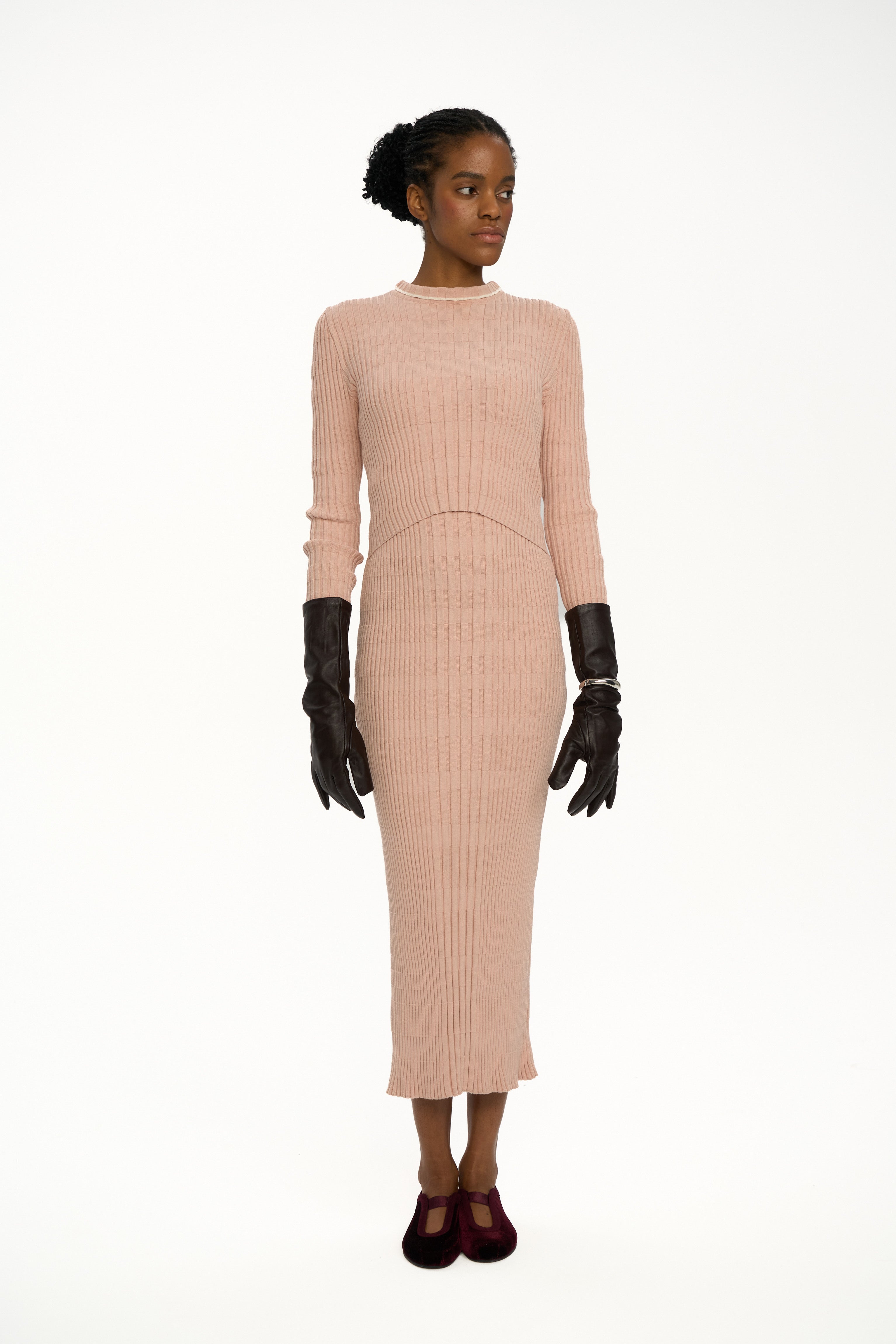 Vertical knitwear dress S-M / Dust Pink Vertical knitwear dress S-M / Dust Pink